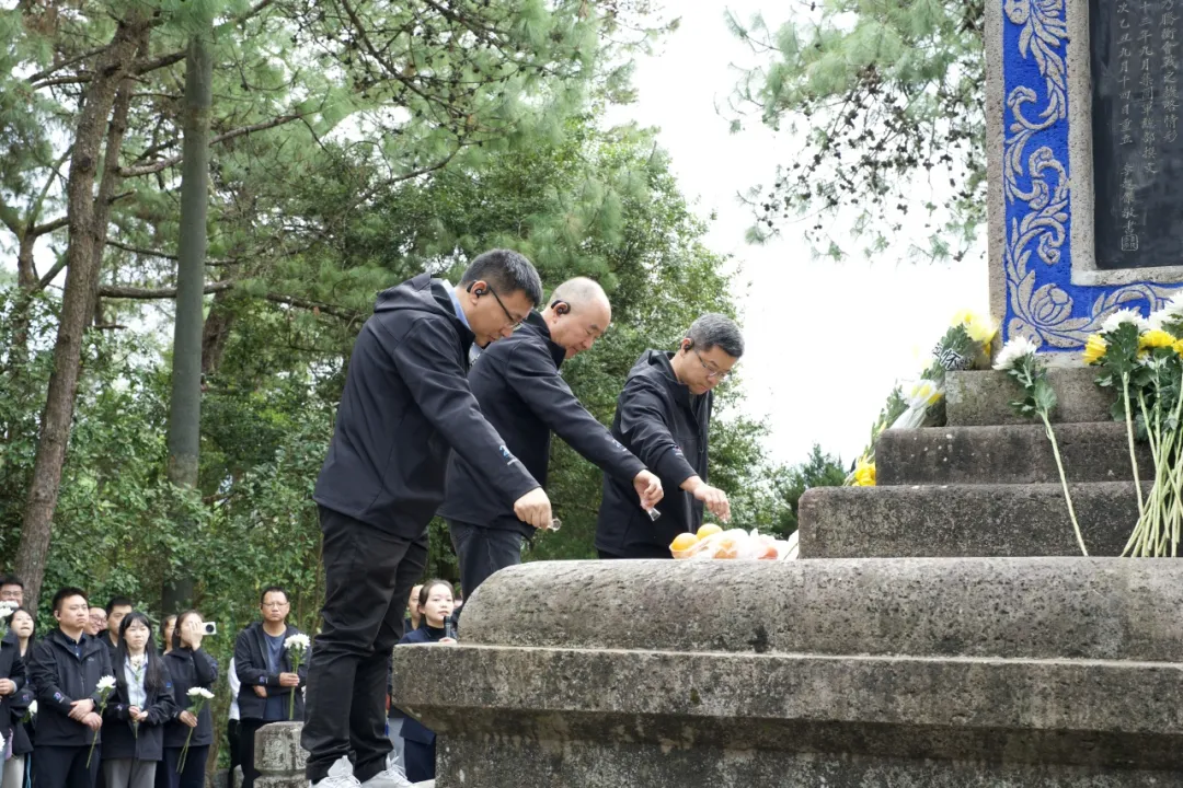 龙8-long8(国际)唯一官方网站